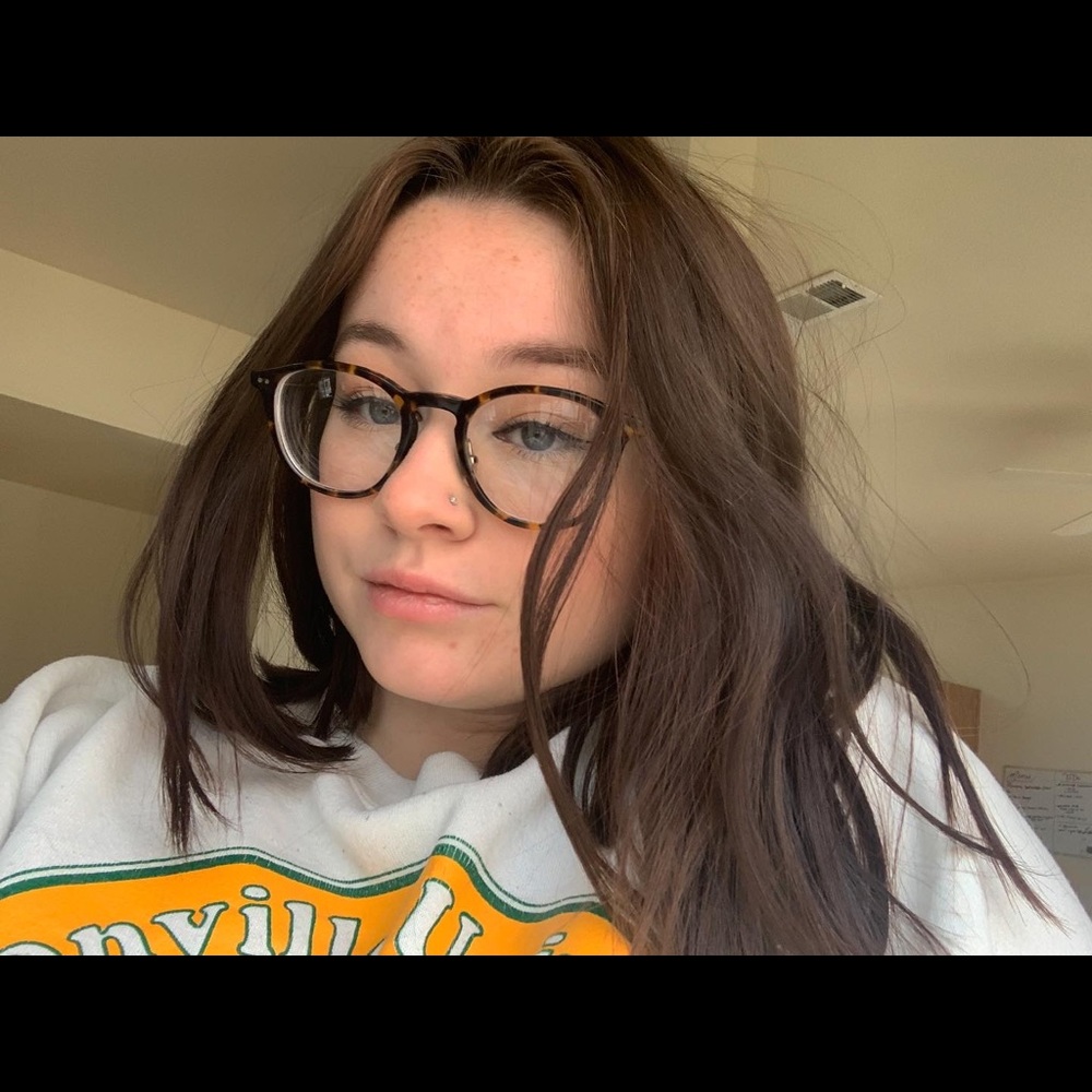 Meet your Posher, Kaylin